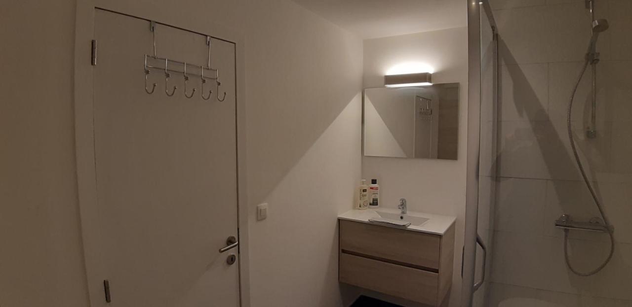Appartement Duplex Pour 3-4 Personnes A Ciney Eksteriør billede
