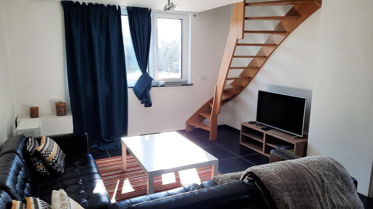 Appartement Duplex Pour 3-4 Personnes A Ciney Eksteriør billede
